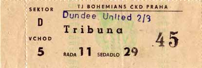 Bohemka-DundeUtd82-83.jpg (10675 bytes)